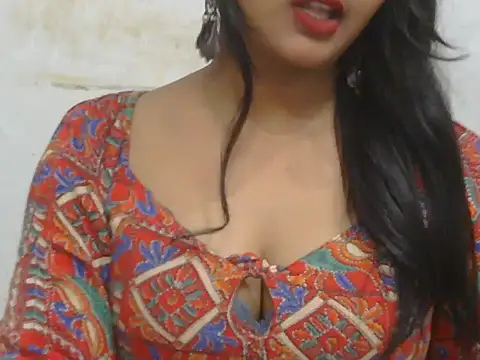 POOJA_199 webcam