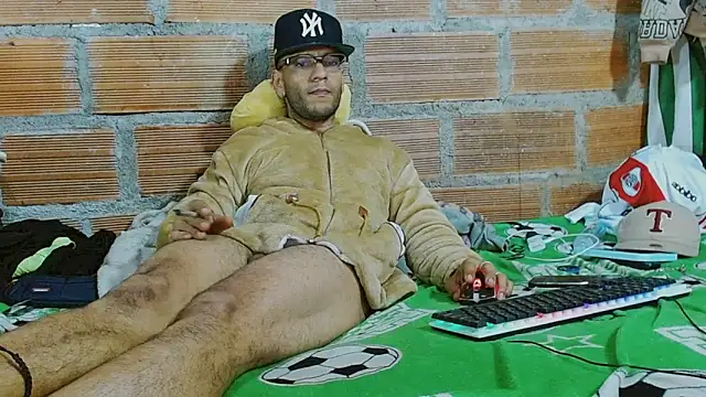 Alphamaster_92 webcam