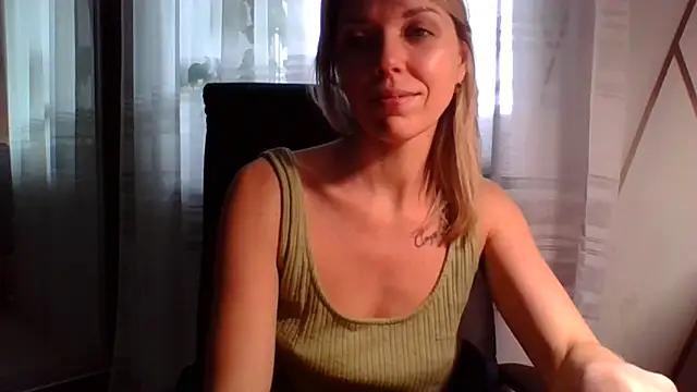 VelvetLove287 webcam