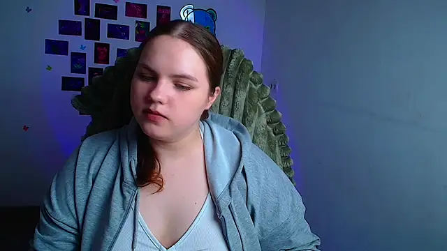 Kitty_Mia_Kitty webcam