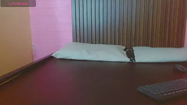 Angelica_Sunn webcam