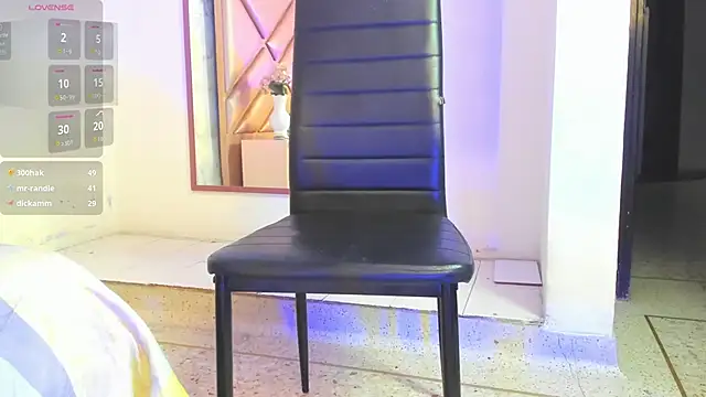 ElisabethMassey webcam