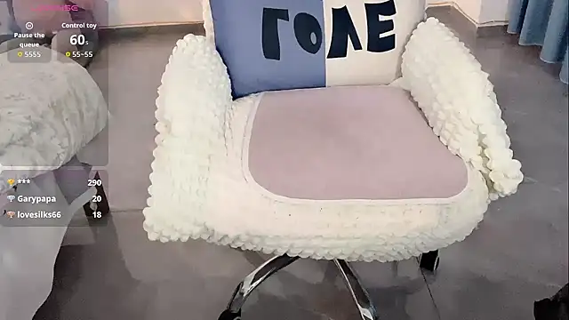 美女Yueer-2026在线直播