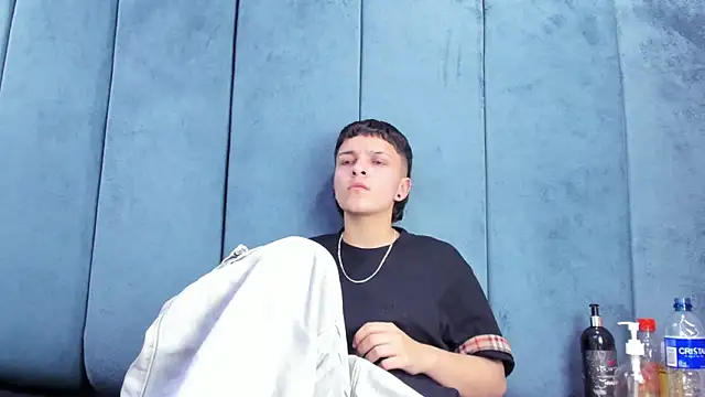 Megan_Thompson_ webcam