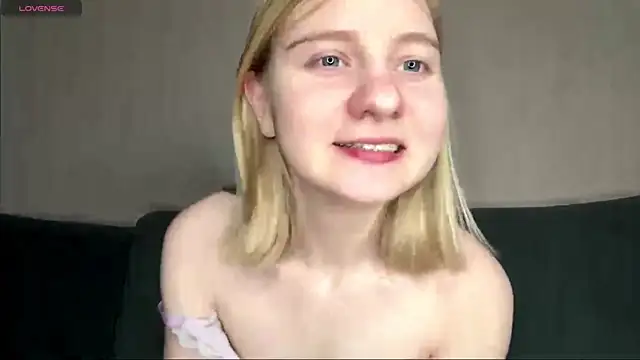 OdelinaFicken webcam