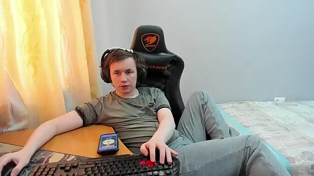 iliaskrislove webcam