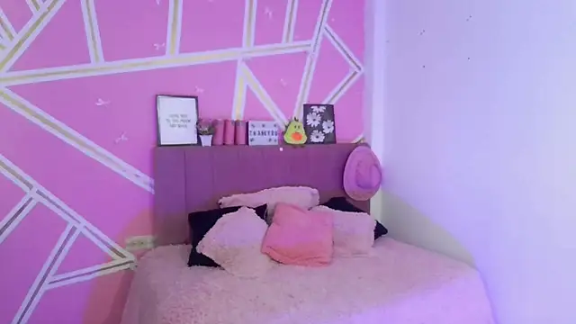 Natasha_Romanof18 webcam