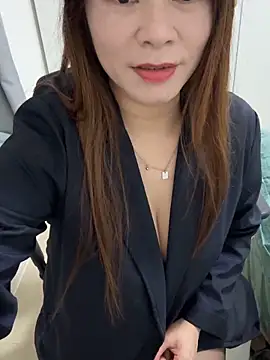 美女Asia-bb在线直播