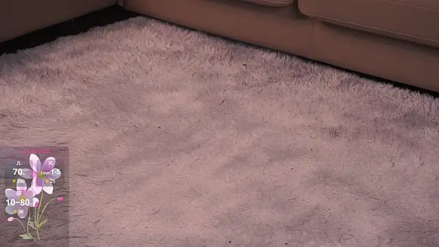 marislopaz (F teen) - slobbery fingers playing in my panties