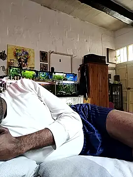 KeptupInosine webcam