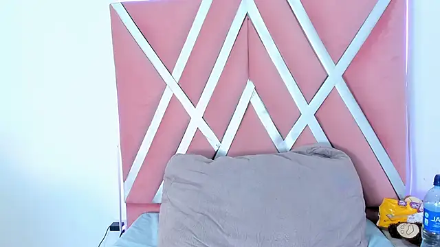 aniemorningstar webcam