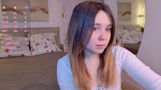 Lina_Glow webcam