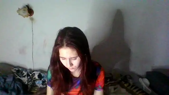 NickiKisinger webcam