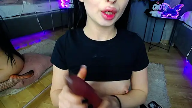 ScarlettJakobs webcam