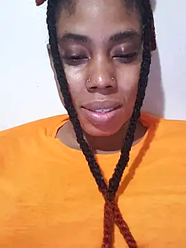 Webcam Model (HONEYSWEETS_LIVE)  is live.Free join now!