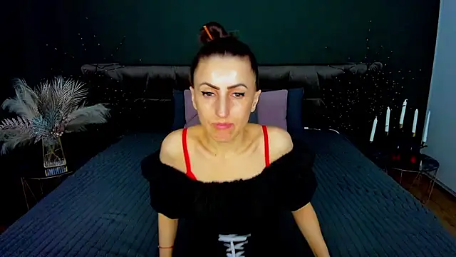 Rebecca_Diamond webcam