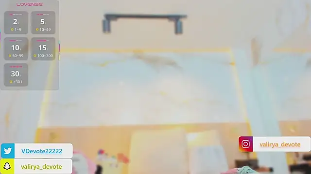 valirya_devote - Valirya_devote's free webcam