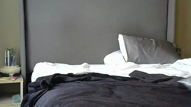 sweetshailynn - SweetShailynn's free webcam - UK Sex Cams