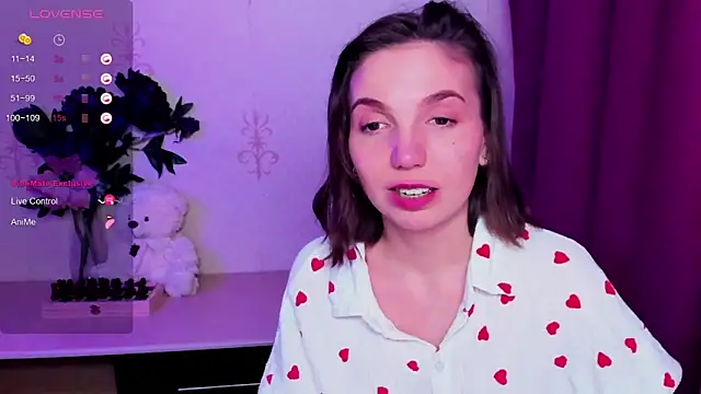 KindHazelHere_ webcam