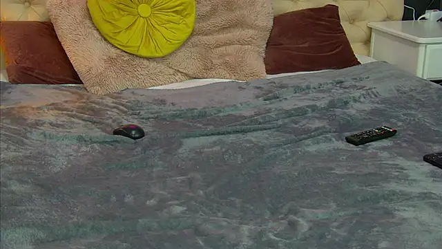 TaniaKaverina webcam