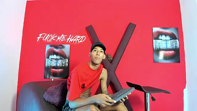 GREEN_BOYS live sex cam