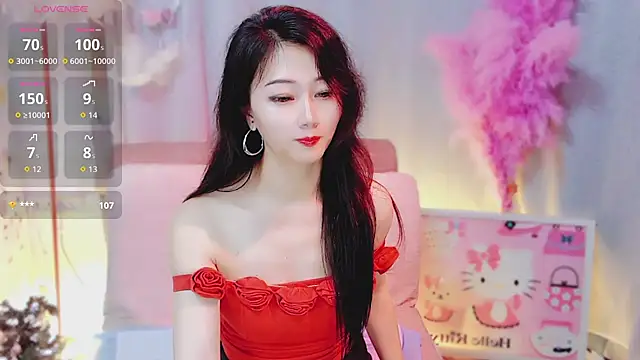 美女adelamiller在线直播