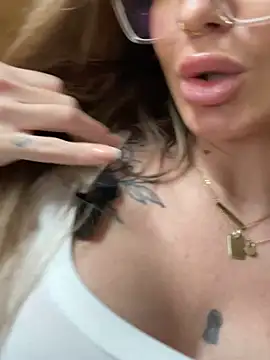 Etwas_neugierig webcam