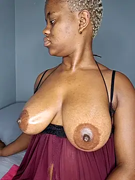 CertifiedhottieXOXO webcam