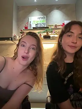 nura_n_sarah - Nura_n_Sarah's free webcam - UK Sex Cams