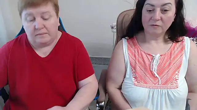 Bertie_Adeline webcam