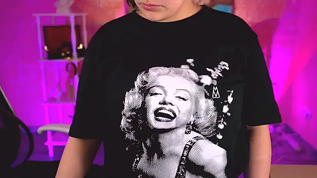 CeceliaJohnson webcam