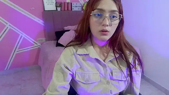 Natasha_Romanof18 webcam