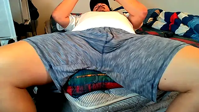 Bouncywarrior webcam