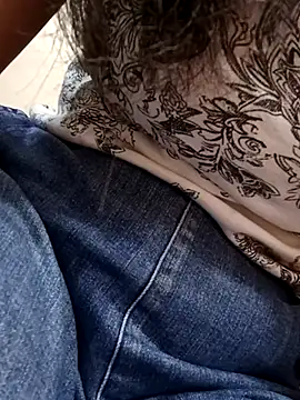 CuteSarikaLIVE webcam