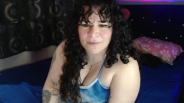 ANGELIQUE_KLANE webcam