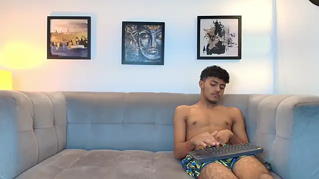 DIAMOND_BLACKS webcam