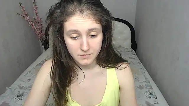 Holliy_Cooper webcam