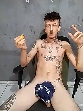 RuivoDotado24cm webcam