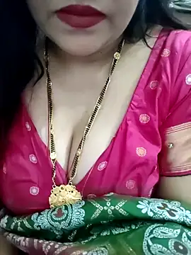 Mayuri77 webcam