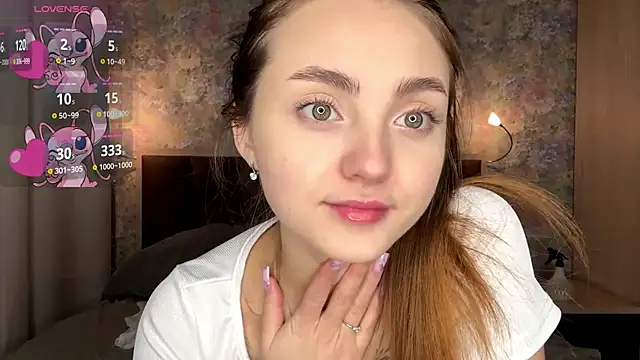 loradavi - LoraDavi's free webcam - UK Sex Cams