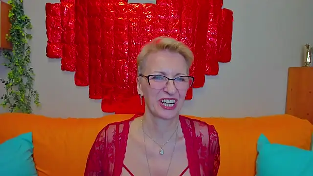 iamyourdream89 (F mature) - I'll take off my dress.