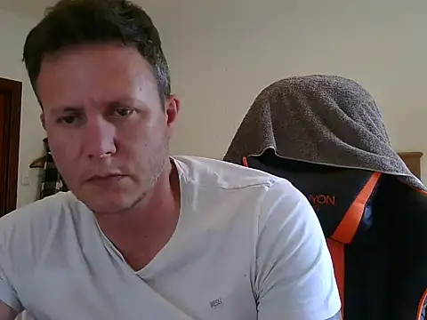 TroyDieselXXX webcam