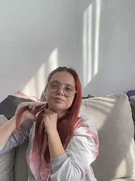 lovebellagrey webcam