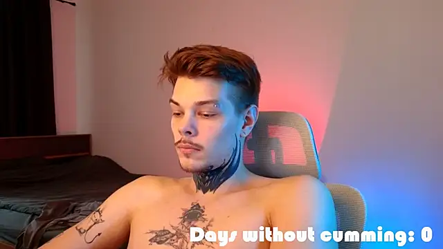 denis_here - DENIS_HERE's free webcam - UK Sex Cams