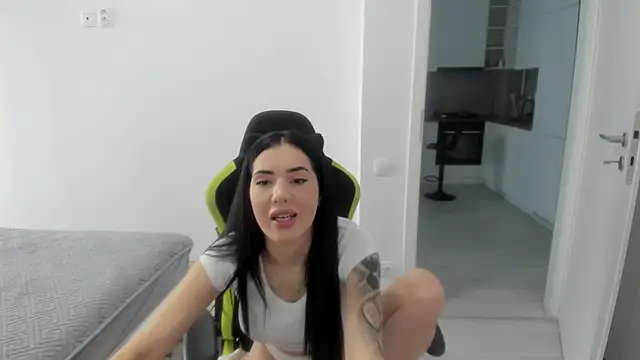 Emmapmg live sex cam