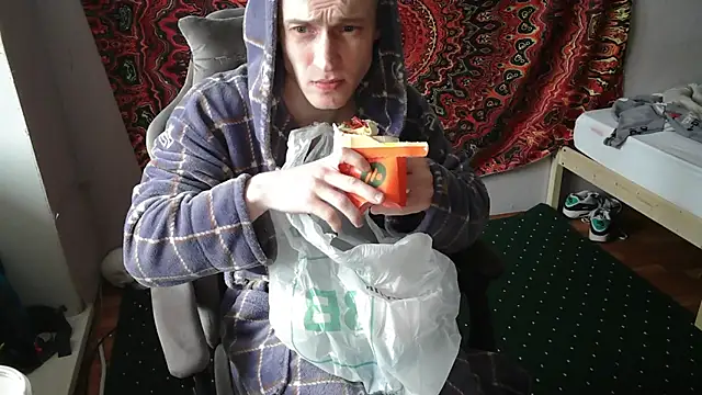 krieger8841 (M young) - hot twerk