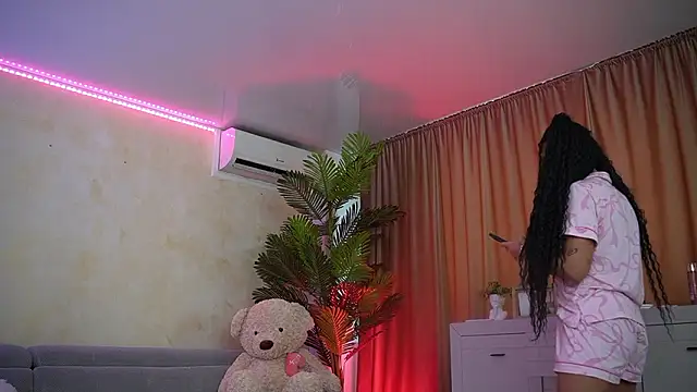 laylacruzrose - LaylaCruzRose's free webcam - UK Sex Cams