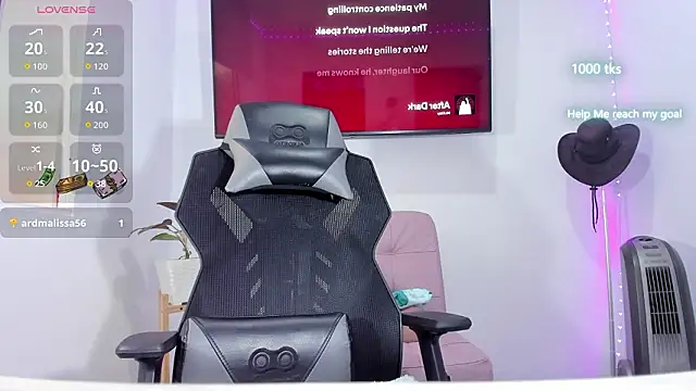 emily_palmeer webcam