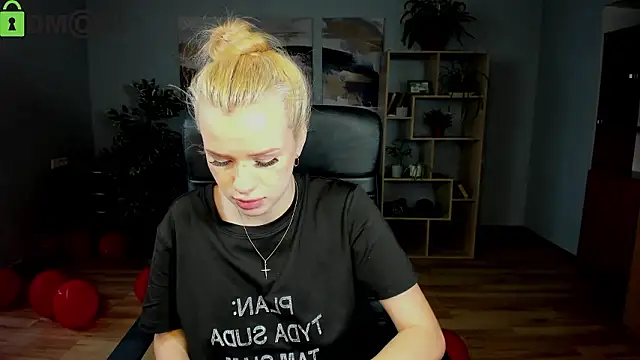 Stacy_Western webcam