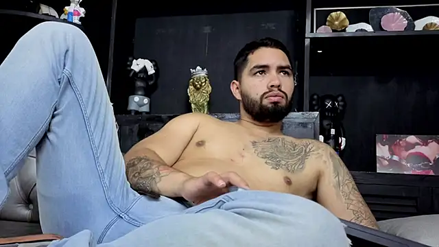 matteosantos - Matteosantos's free webcam - UK Sex Cams